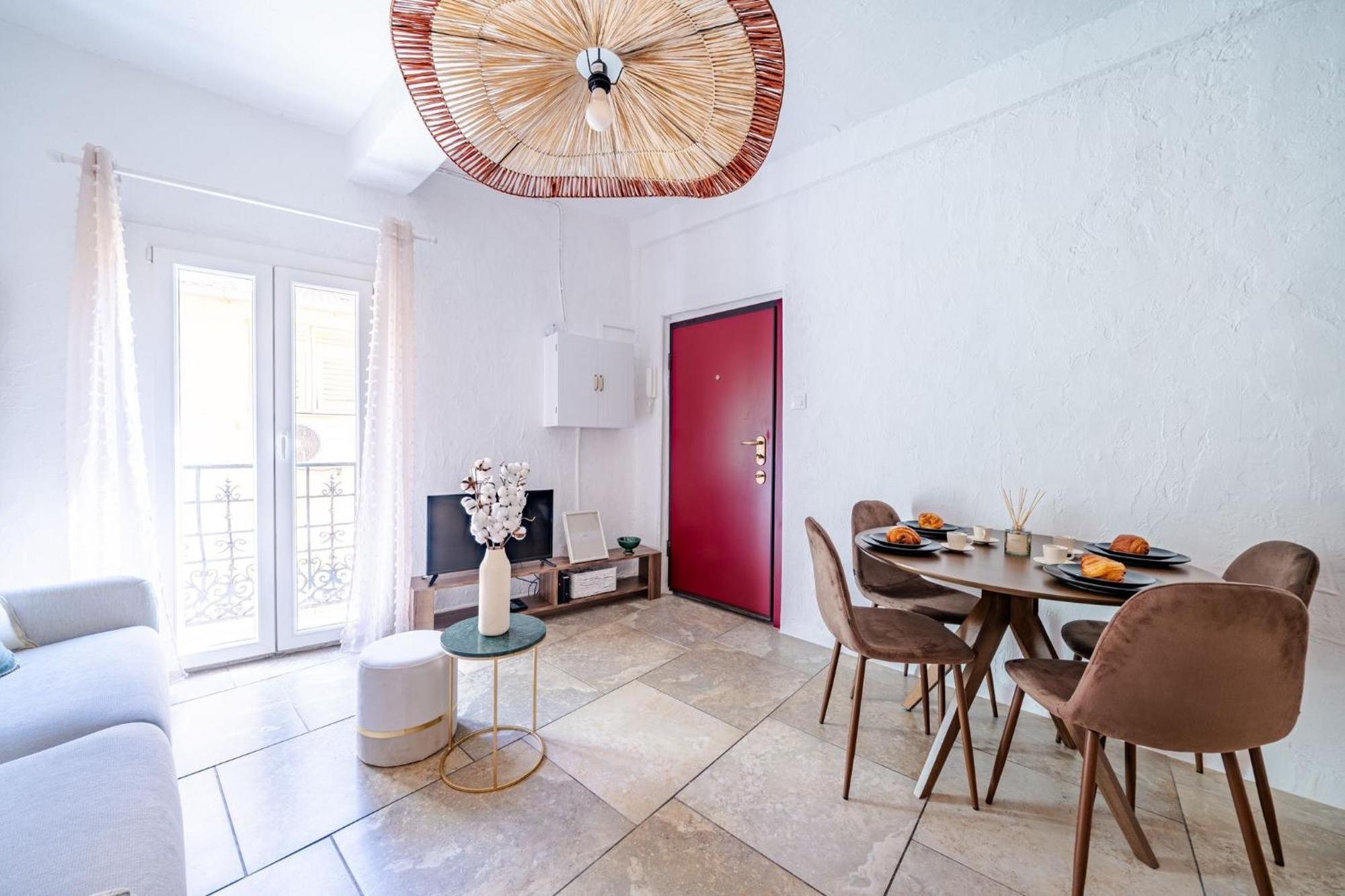 Charmant Appartement 2P Au Coeur Du Vieux Νίκαια Εξωτερικό φωτογραφία